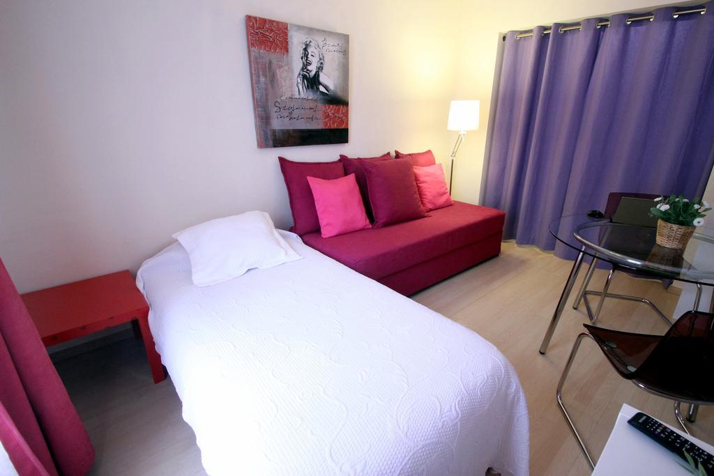 Stopbarcelona Universidad Apartments ห้อง รูปภาพ