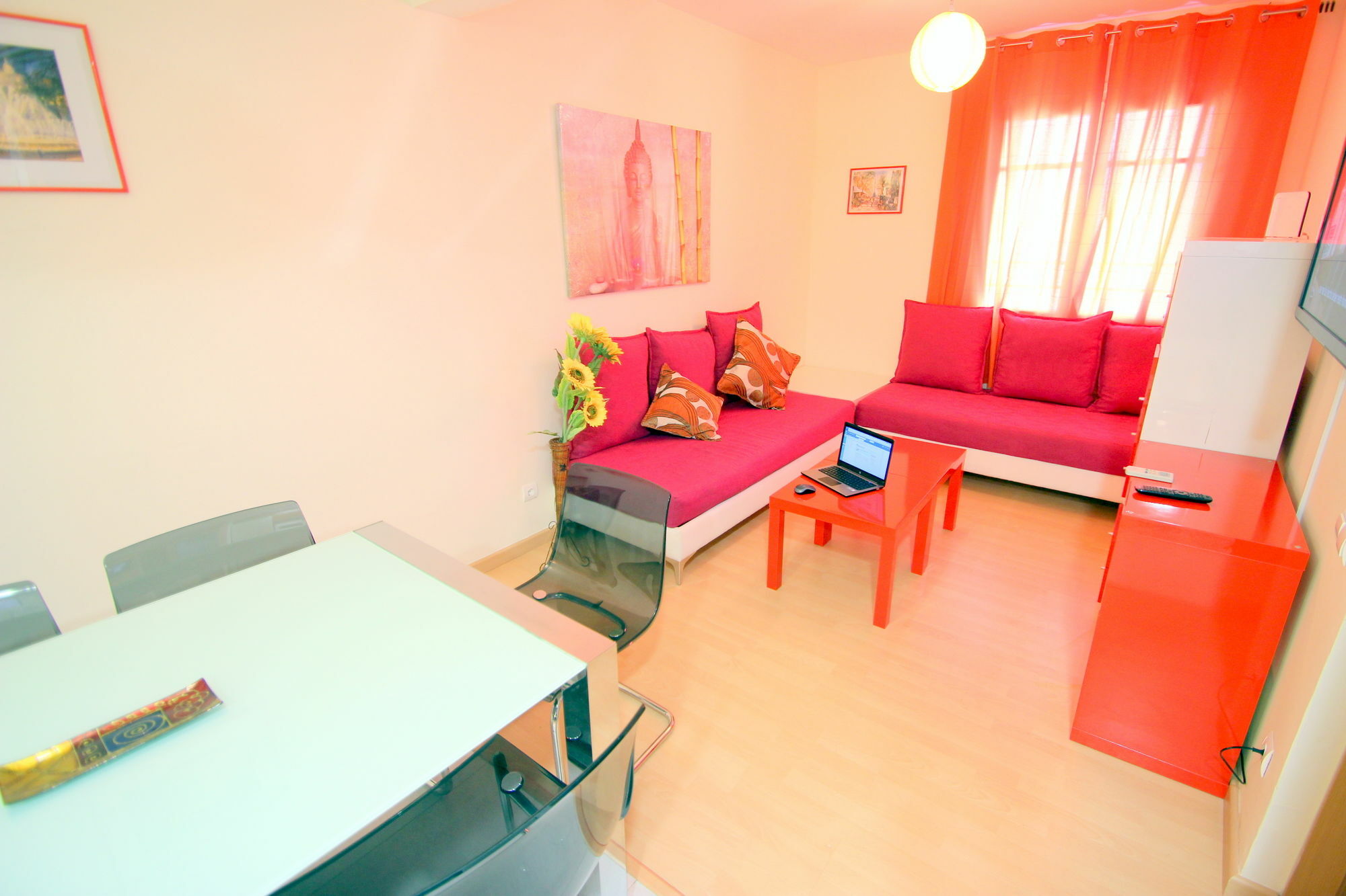 Stopbarcelona Universidad Apartments ภายนอก รูปภาพ