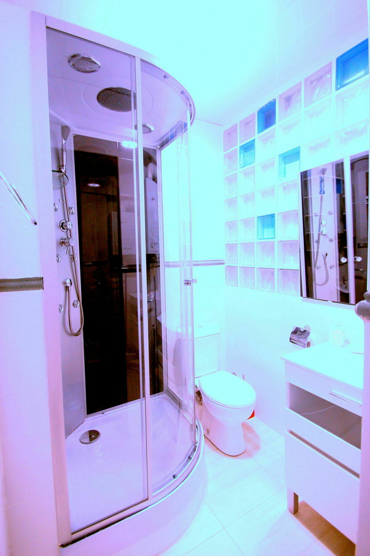 Stopbarcelona Universidad Apartments ภายนอก รูปภาพ