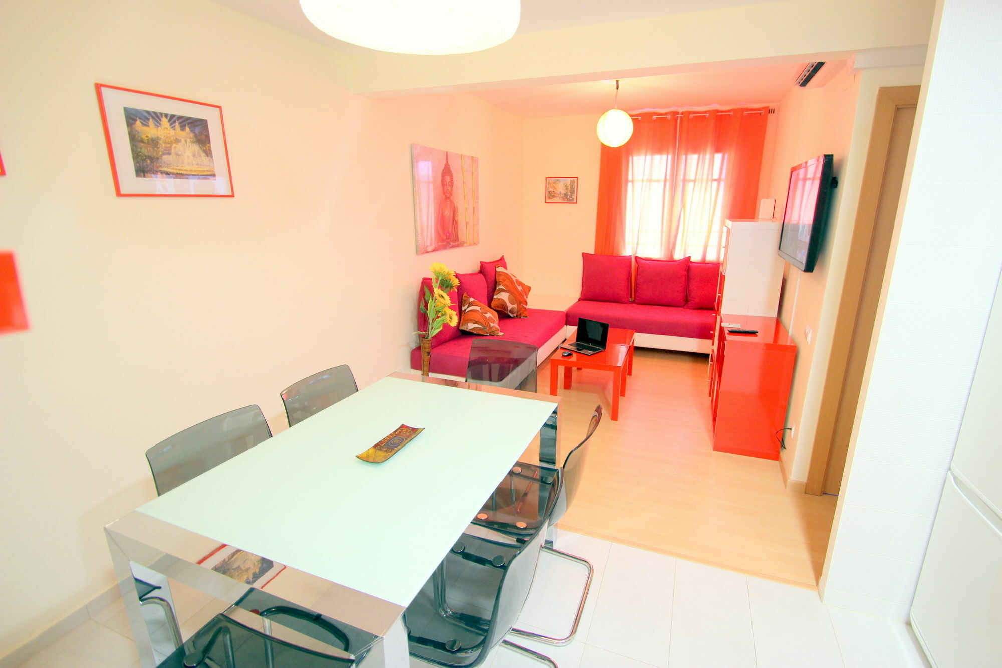 Stopbarcelona Universidad Apartments ภายนอก รูปภาพ